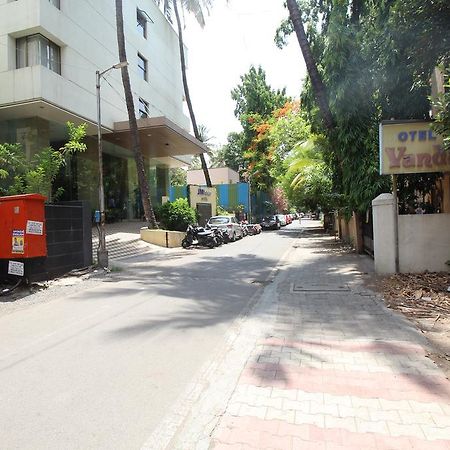 Jm Four Hotel Pune Exterior foto
