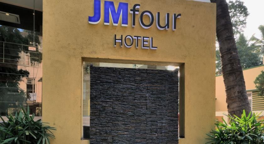Jm Four Hotel Pune Exterior foto